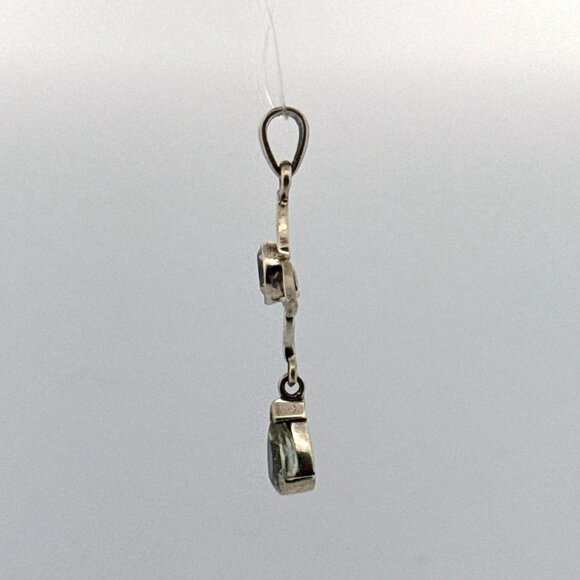 Estate Sterling Silver 925 Flower Design Pendant w/ Faceted Stones, 2.9g No Chai - Picture 4 of 8